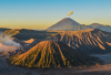 Menjelajahi Gunung-Gunung Ikonik di Indonesia, Dari Rinjani hingga Jayawijaya