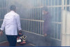 Gencar Berantas Sarang Nyamuk, Dinkes OKU Selatan Gelar Fogging di Lapas Muaradua