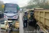 Truk Fuso dan Truk Tangki Bertabrakan di Jalintim Banyuasin, Sopir Terjepit, Polisi Imbau Pengendara Utamakan 