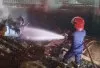 Kotak Sampah di Samping Gedung Dharma Wanita Sekayu Terbakar, Damkar Bergerak Cepat
