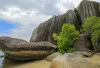 Menjelajah Pantai Batu Dinding, Surga Alam dengan View dari Puncak Bukit yang Menawan