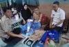 Dinsos Muba Salurkan Bantuan untuk Warga Korban Kecelakaan Kerja