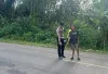 Hindari Lubang Jalan, Pengendara Scoopy Tewas Ditabrak Truk di Gunung Megang