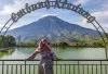 Embung Kledung, Destinasi Sunrise Memukau dengan Panorama Gunung Sindoro yang Menawan