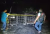 Tiga Tedmon Berisi 3.000 Liter Minyak Mentah Terbakar di Sanga Desa Muba, Polisi Lakukan Penyelidikan